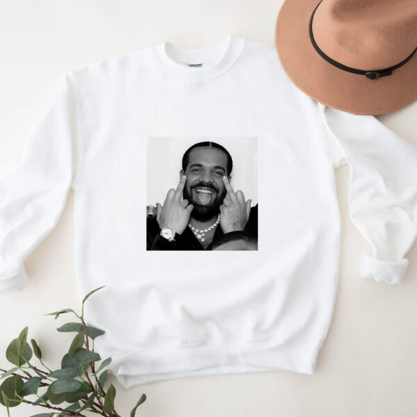 Drake Flipping Bird Sweatshirt Hoodie T-shirt