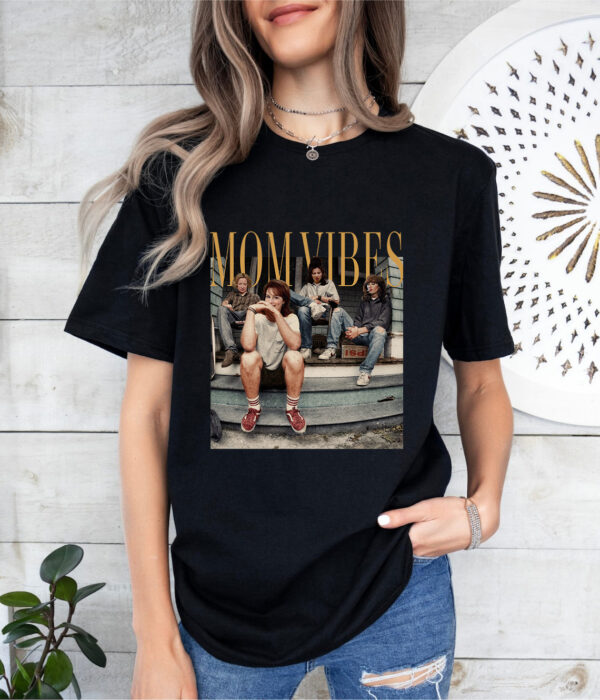 Mom Vibes Lois from Malcolm Tee, Moms Version Shirt, Mommy Gift Tee Funny Sitcom, Grandma Shirt, Mom Vibes Shirt, Mothers Day Shirt, 90s Mommy Shirt